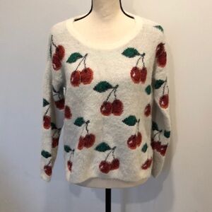 Shrinking violet sweater cherry white fluffy soft SZ  XS